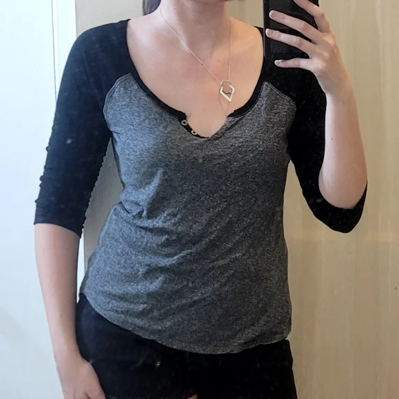 Cute Raglan Button Top - Picture 9 of 9